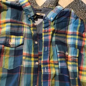 Men’s short sleeve button down